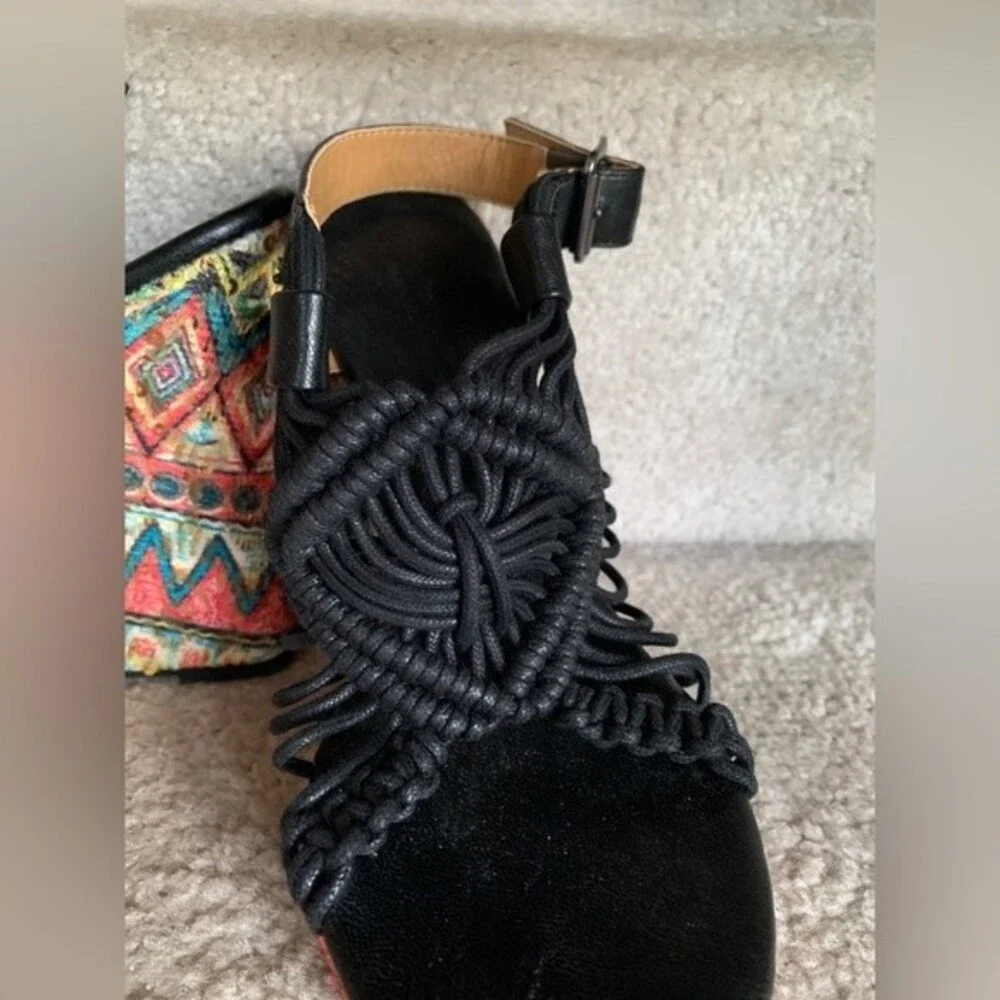 Dolce by Mojo Moxy Black Macrame Multicolor Wedge Heel Platform Sandals Size 10M